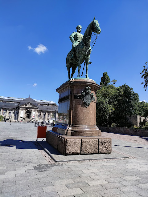 Friedenplatz darmstadt