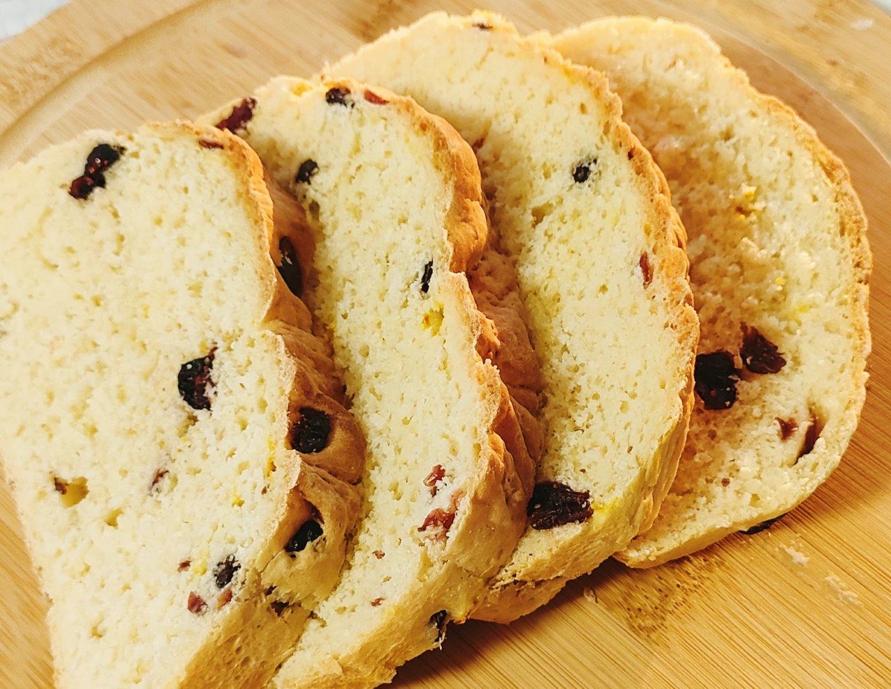 saffron infused sweet bread
