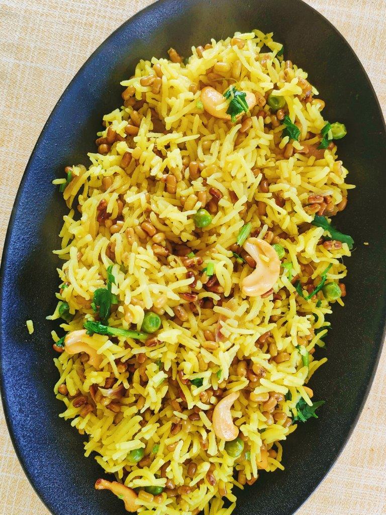 Moth Matar Pulav